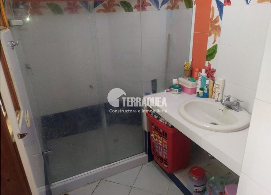 SE VENDE CASA DUPLEX EN SAN JOSÉ