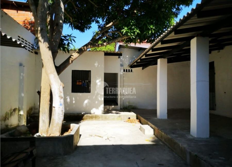 SE VENDE CASA EN EL PRADO