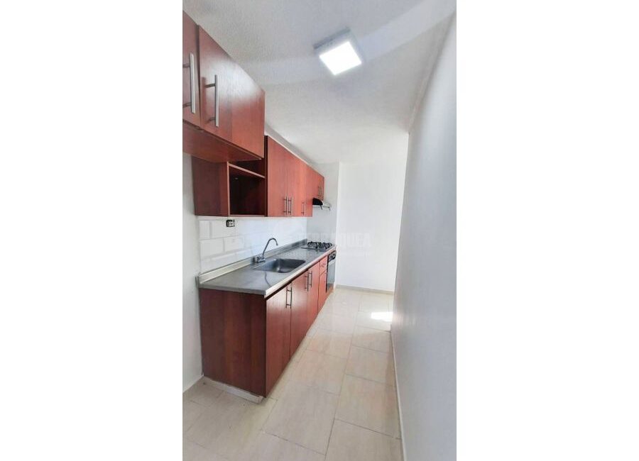 SE VENDE APARTAMENTO EN EL TABOR