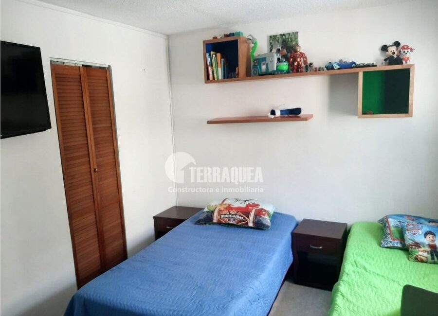 SE VENDE APARTAMENTO EN BELLAVISTA