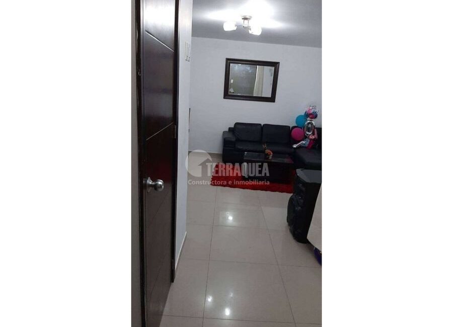 SE VENDE CASA DUPLEX EN EL CARMEN