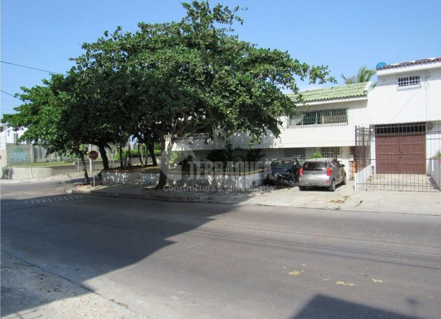 SE VENDE CASA EN LA CAMPIÑA