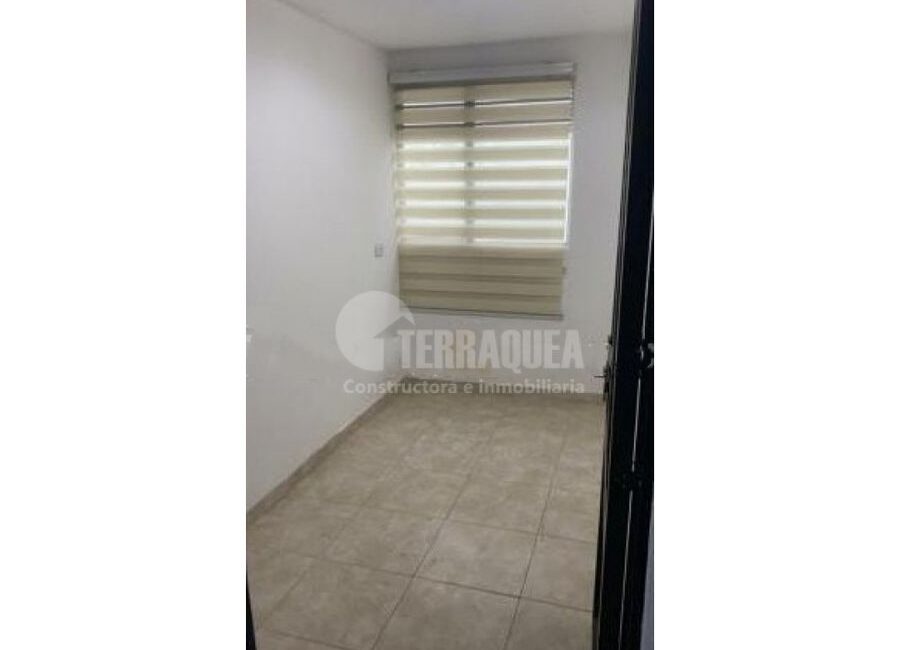 SE VENDE CASA EN ALTOS DE RIOMAR