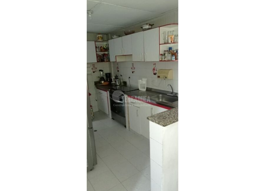 SE VENDE CASA DÚPLEX COMERCIAL EN LA CONCEPCION