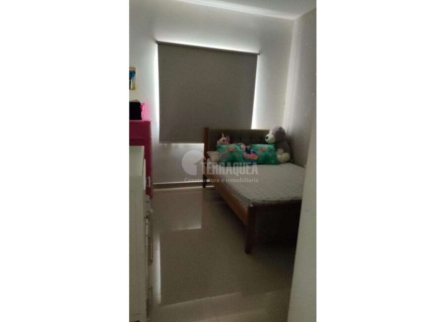SE VENDE CASA DÚPLEX EN EL LIMONCITO
