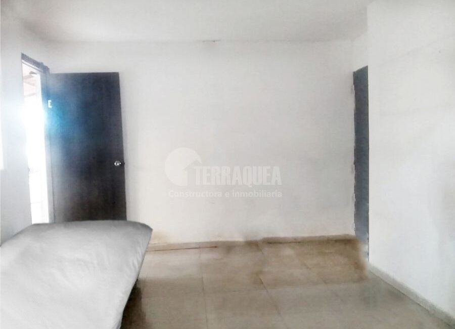 SE VENDE CASA EN ALTAMIRA