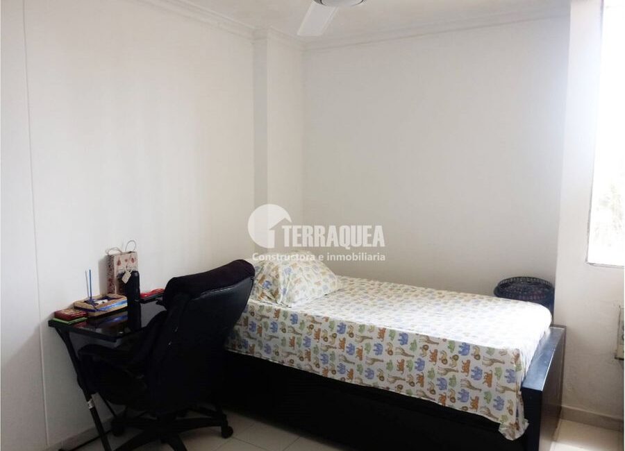 SE VENDE APARTAMENTO EN EL POBLADO