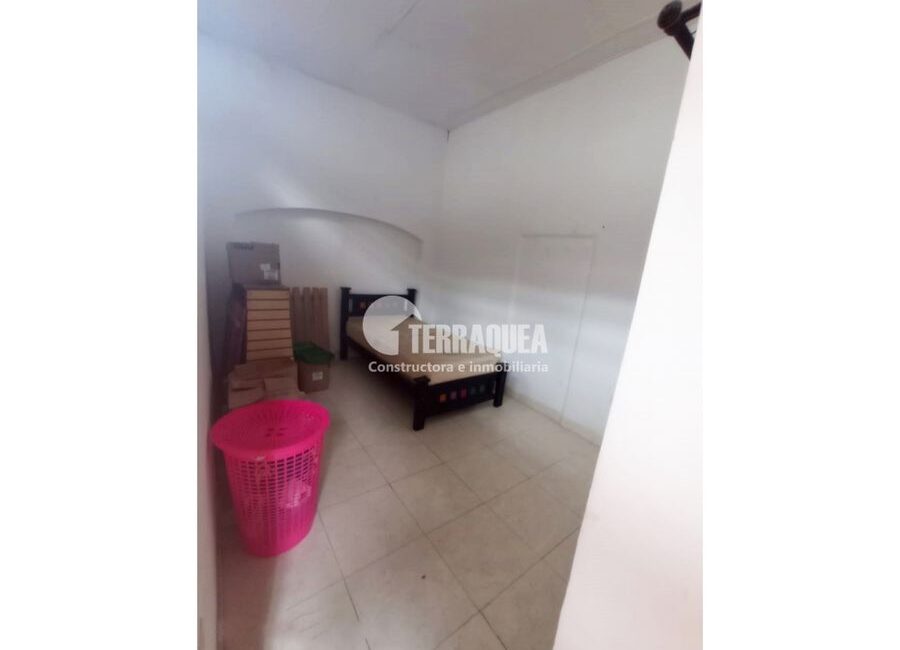 SE VENDE CASA EN PORVENIR