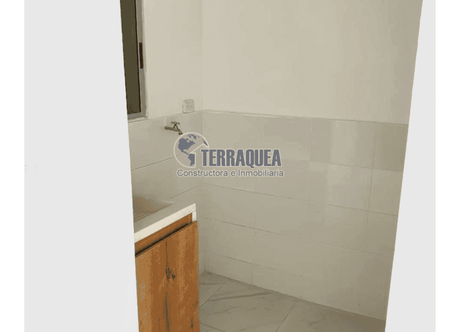 APARTAMENTO EN VENTA, ALAMEDA DEL RIO, CONJ. TURPIAL PISO 3