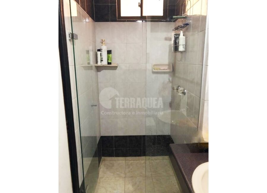 SE VENDE APARTAMENTO EN RIOMAR