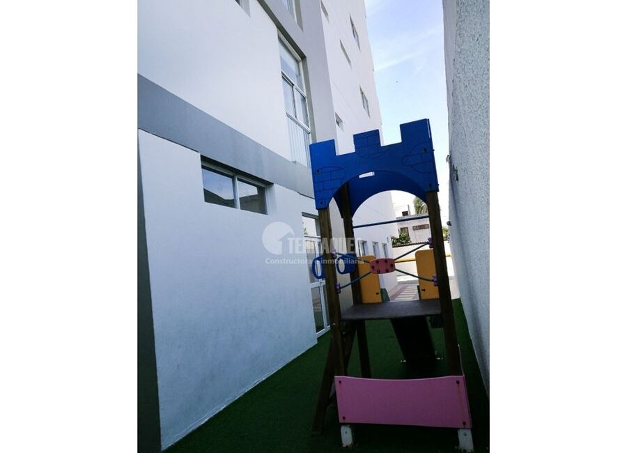 SE VENDE APARTAMENTO EN EL RECREO