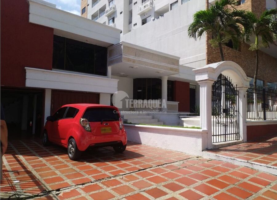 SE VENDE CASA EN NUEVO HORIZONTE