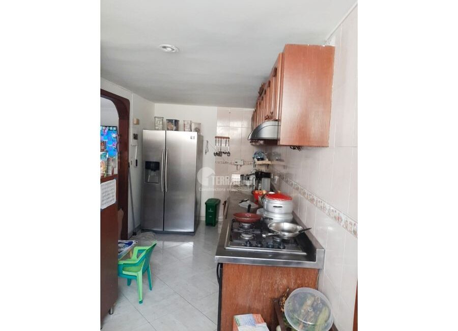 SE VENDE APARTAMENTO EN BELLAVISTA