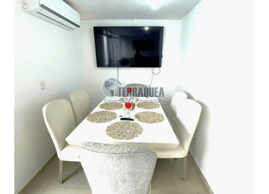 VENTA DE CASA DE TRES NIVELES EN CIUDAD JARDIN, BARRANQUILLA