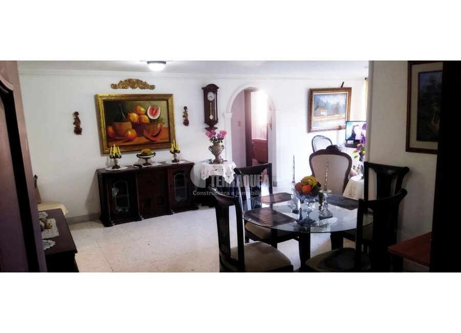 SE VENDE APARTAMENTO EN ALTOS DE RIOMAR