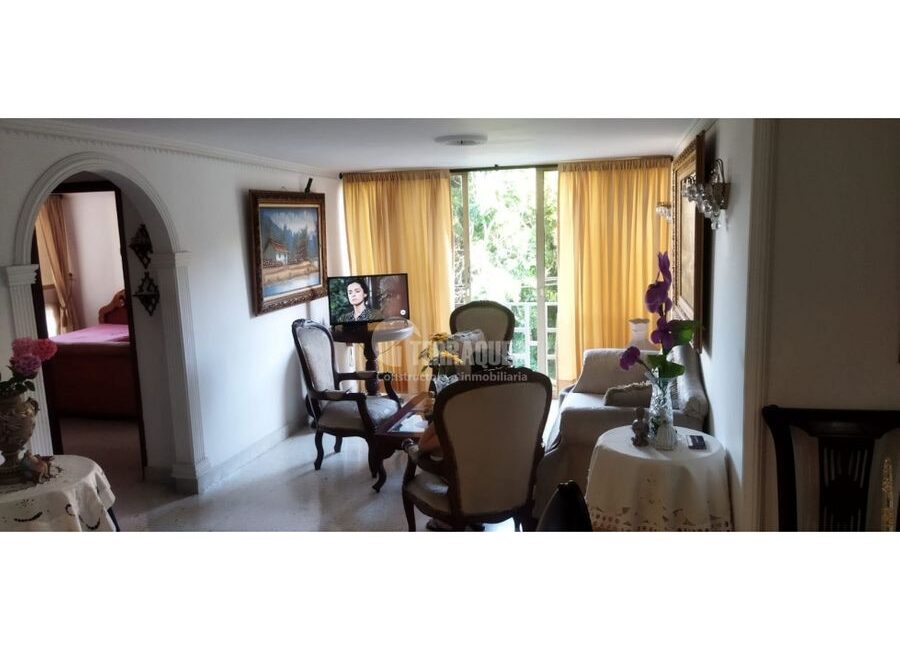 SE VENDE APARTAMENTO EN ALTOS DE RIOMAR