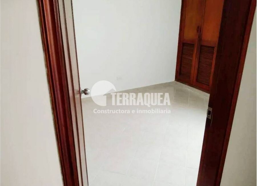 SE VENDE APARTAMENTO EN LA CAMPIÑA