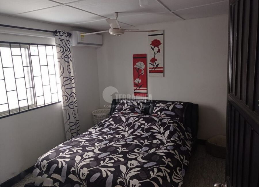 SE VENDE CASA DÚPLEX COMERCIAL EN LA CONCEPCION