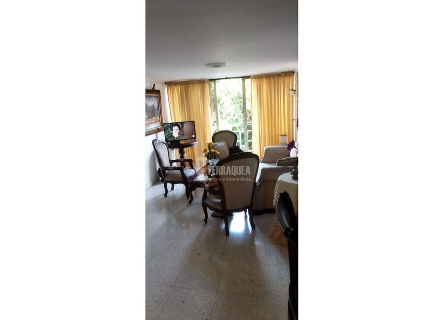 SE VENDE APARTAMENTO EN ALTOS DE RIOMAR