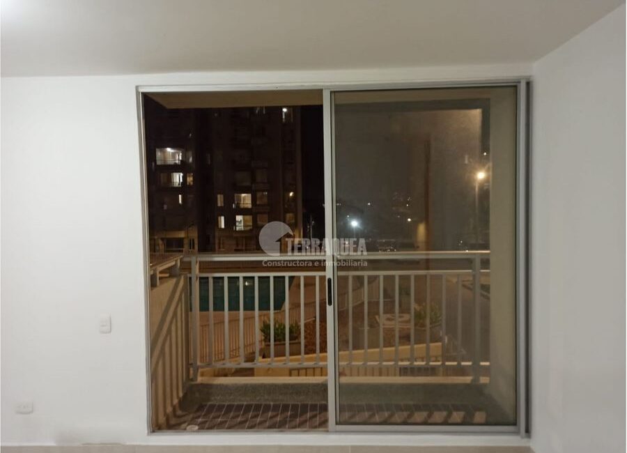 SE VENDE APARTAMENTO EN ALAMEDA DEL RIO