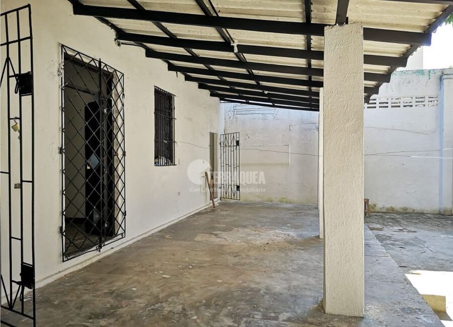 SE VENDE CASA EN EL PRADO