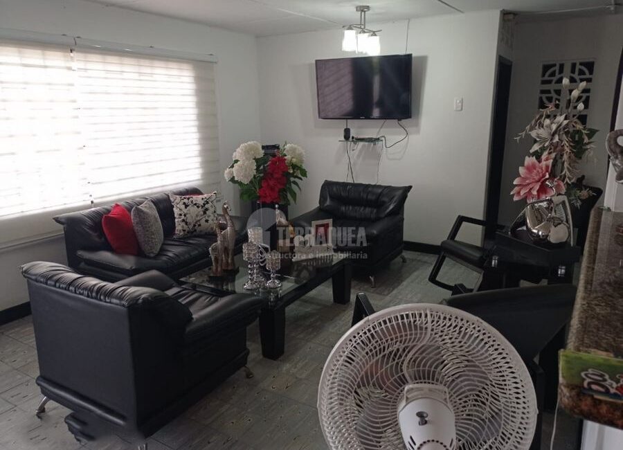 SE VENDE CASA DÚPLEX COMERCIAL EN LA CONCEPCION