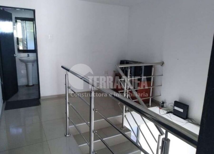 SE VENDE CASA DUPLEX EN EL CARMEN