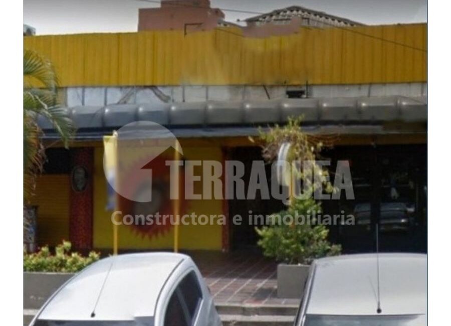 SE VENDE CASA COMERCIAL EN EL PRADO