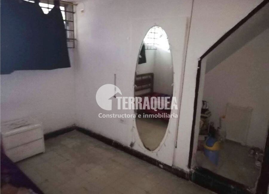 SE VENDE CASA EN BELLAVISTA