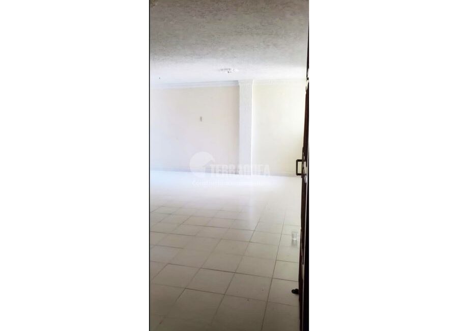 SE VENDE APARTAMENTO EN EL RECREO