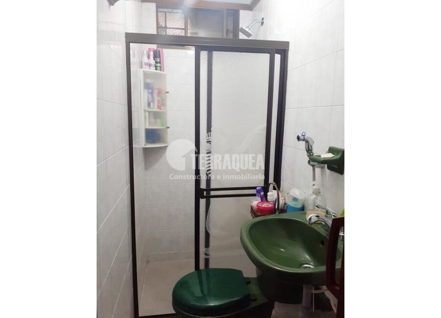 SE VENDE APARTAMENTO EN EL RECREO