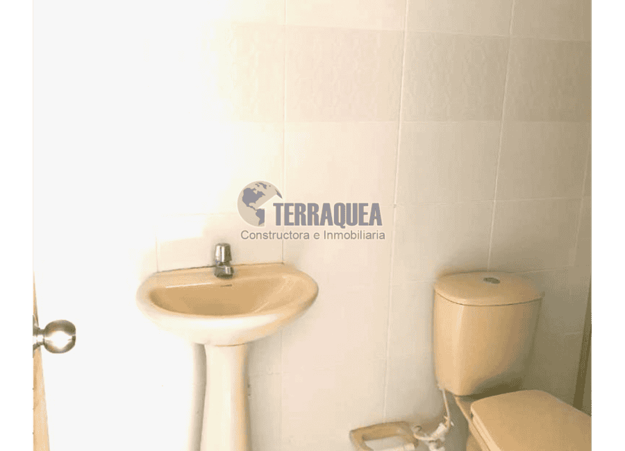 APARTAMENTO EN VENTA, ALAMEDA DEL RIO, CONJ. TURPIAL PISO 3