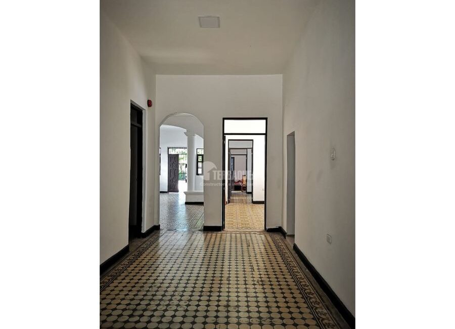 SE VENDE CASA EN EL PRADO