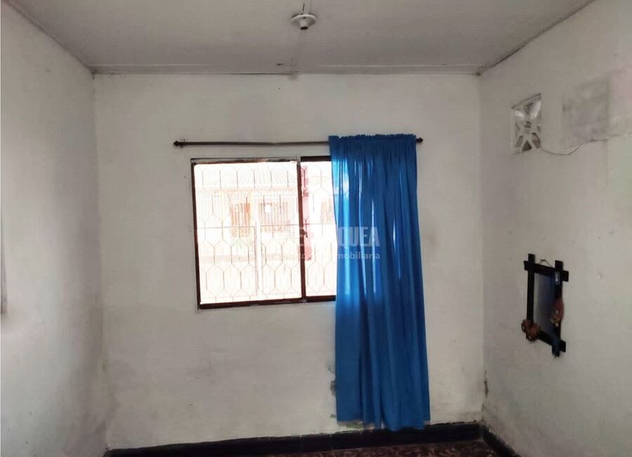 SE VENDE CASA EN EL CARMEN