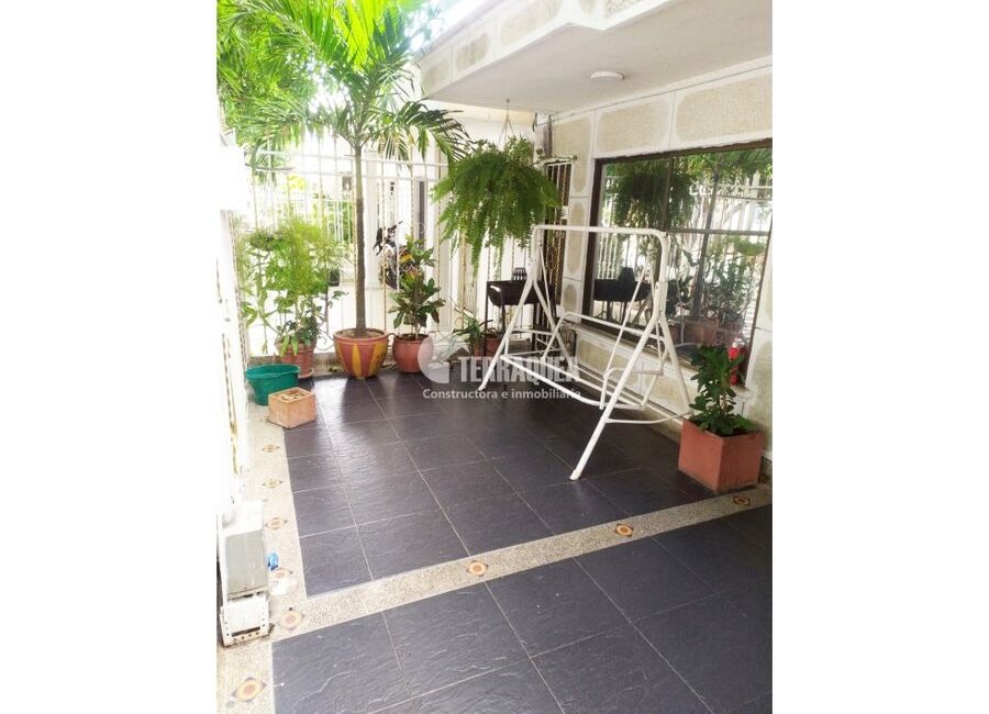 SE VENDE CASA DUPLEX EN SAN JOSÉ