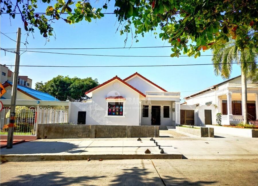 SE VENDE CASA EN EL PRADO