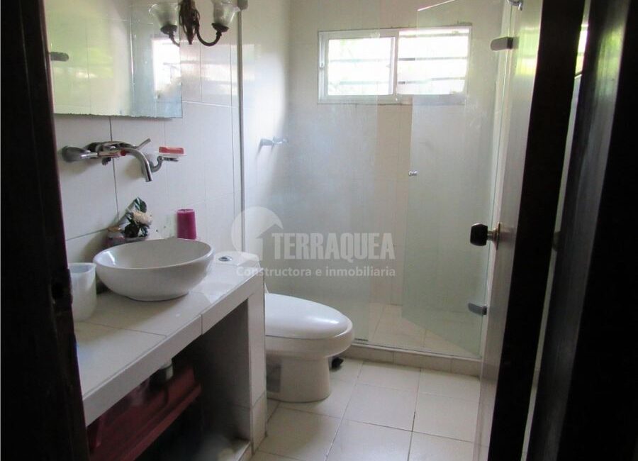 SE VENDE CASA EN LA CAMPIÑA