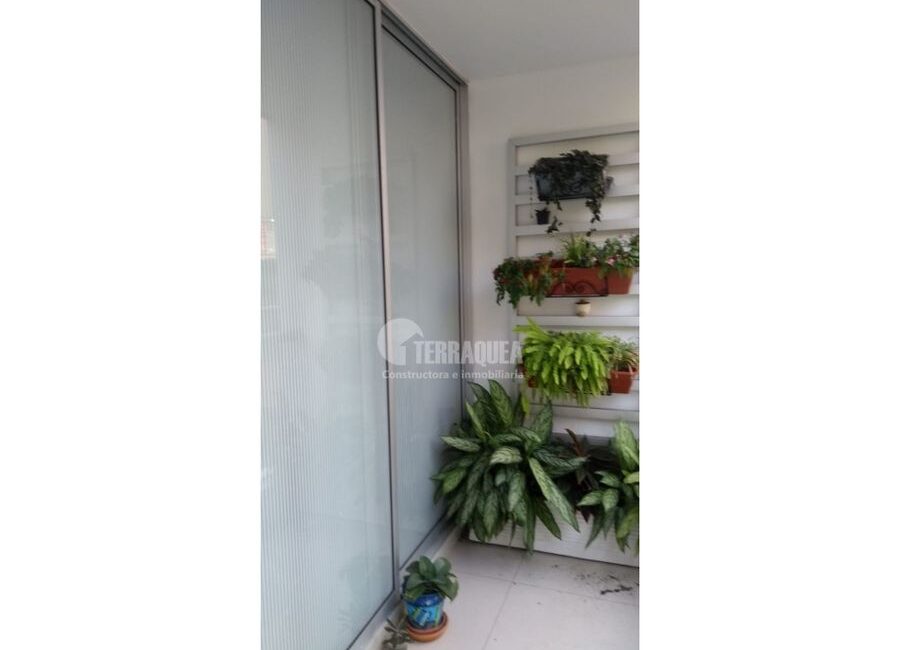 SE VENDE APARTAMENTO EN BETANIA