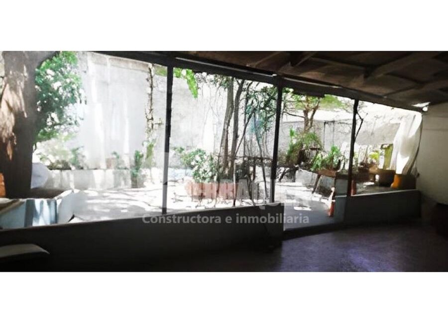 SE VENDE CASA EN LUCERO