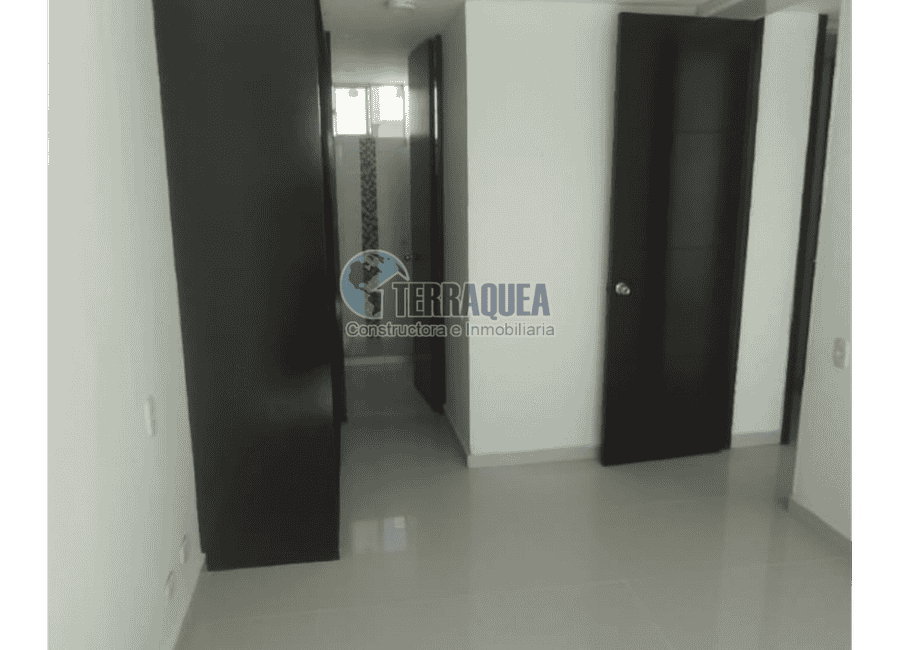 SE VENDE APARTAMENTO EN RIOMAR