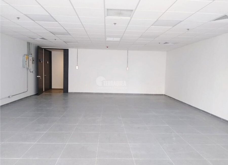 SE VENDE OFICINA EN ALTO PRADO