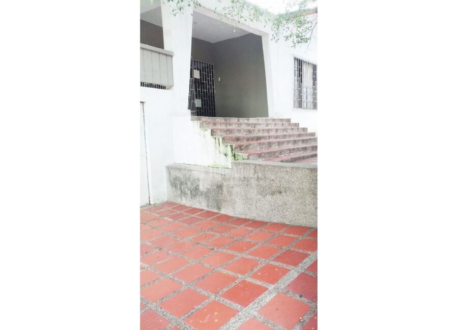 SE VENDE CASA EN BELLAVISTA