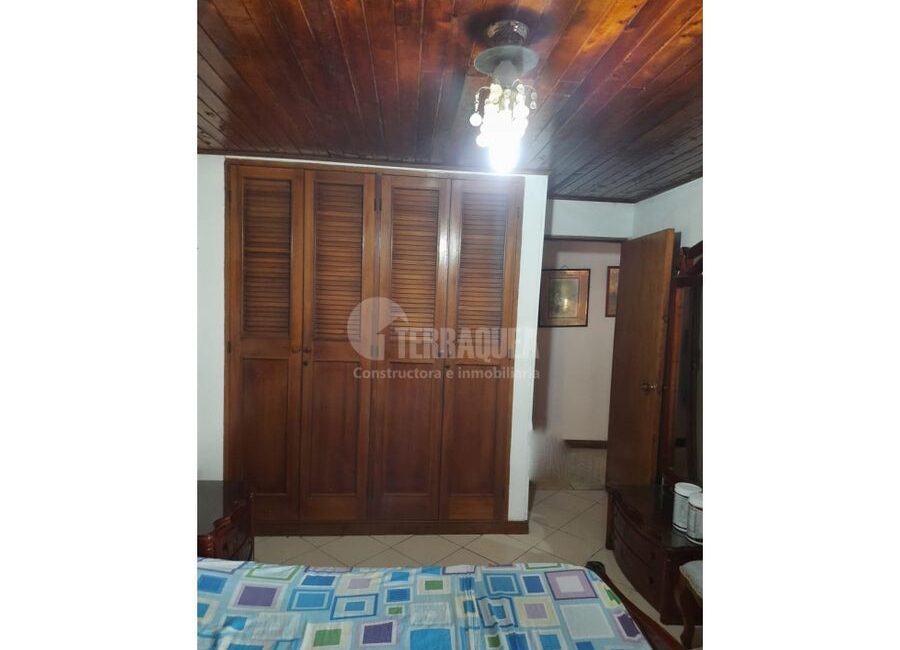 SE VENDE APARTAMENTO EN EL PRADO