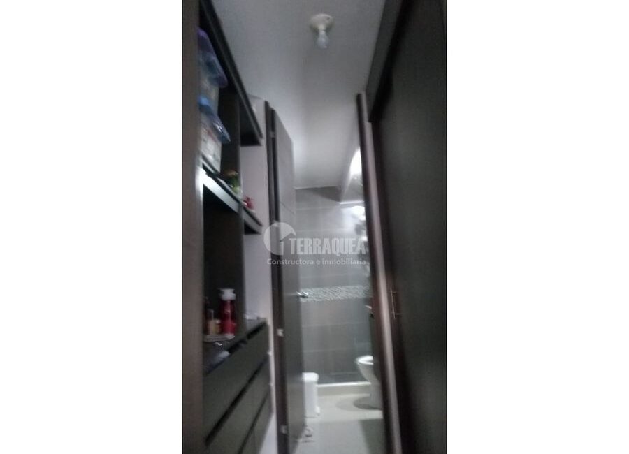 SE VENDE APARTAMENTO EN BETANIA