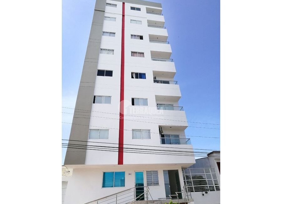 SE VENDE APARTAMENTO EN EL RECREO