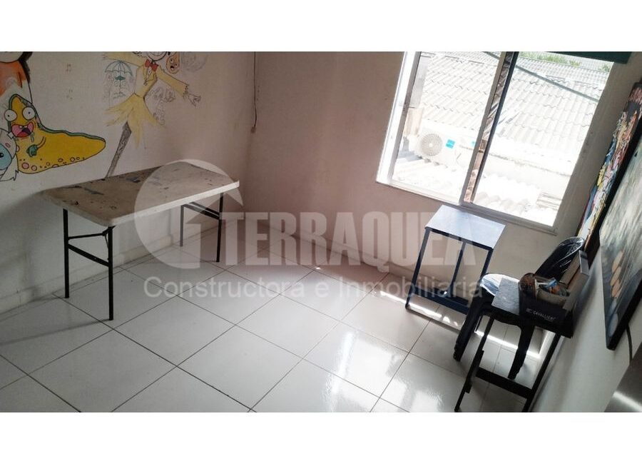 SE VENDE CASA COMERCIAL EN EL TABOR