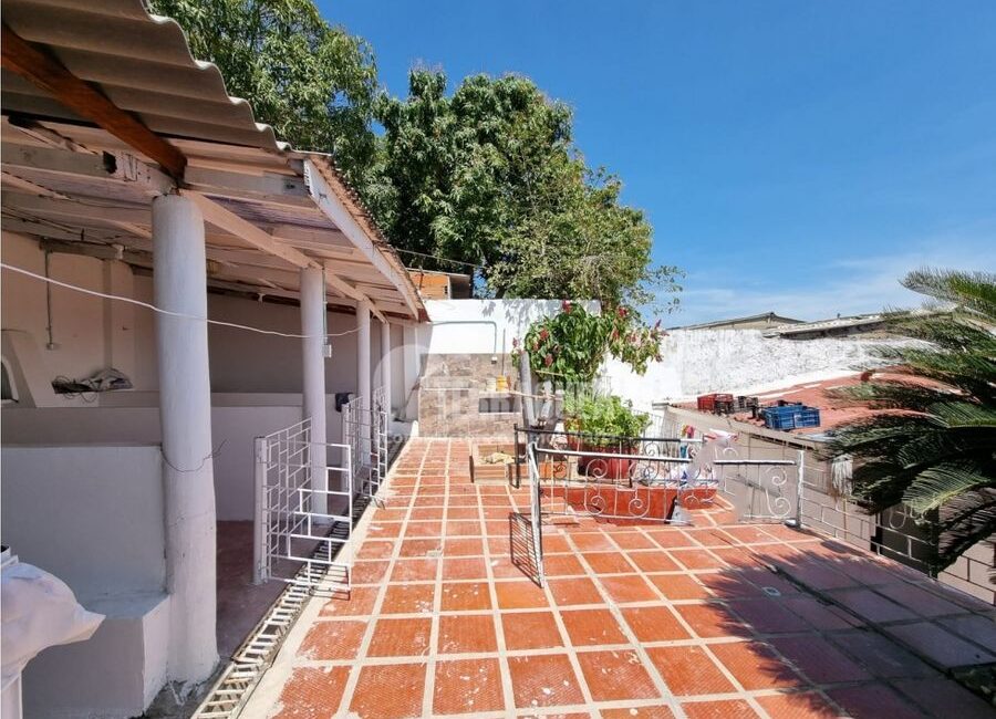 SE VENDE CASA EN LAS TERRAZAS