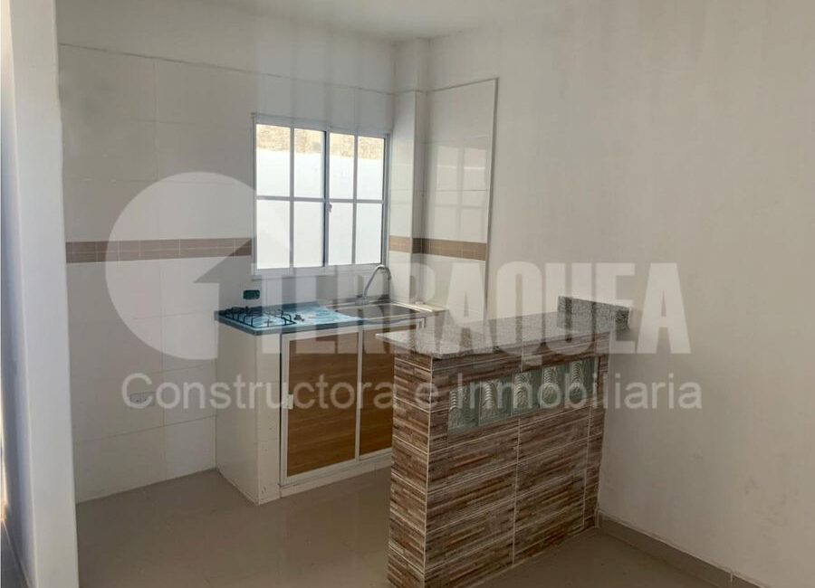 SE VENDE APARTAESTUDIO EN LOMA DE ORO