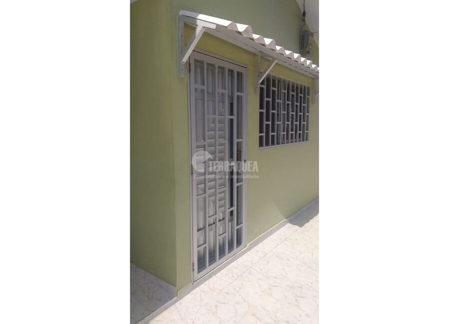 SE VENDE CASA EN SAN FELIPE