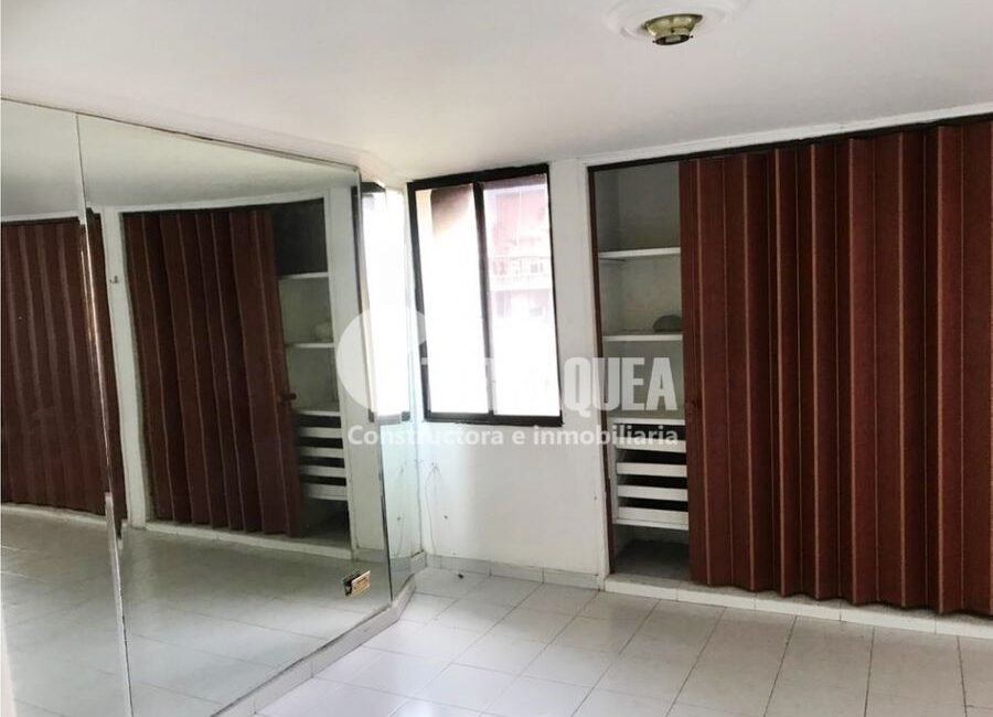 SE VENDE APARTAMENTO EN EL PRADO